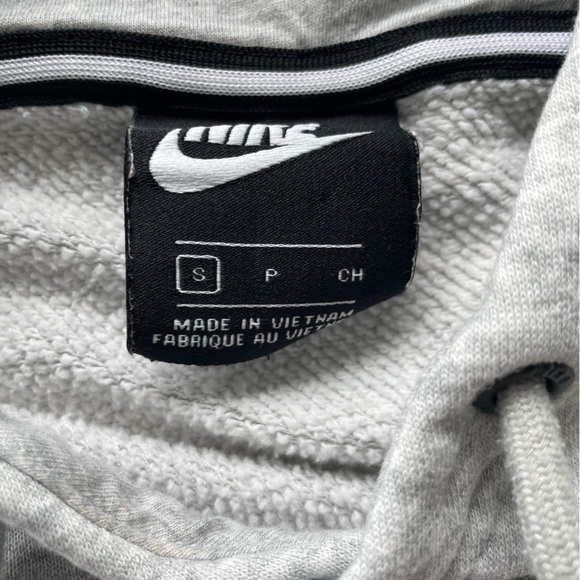 Final discount- Nike | Women's Crop Hoodie Gray | Size Small - Picture 3 of 4